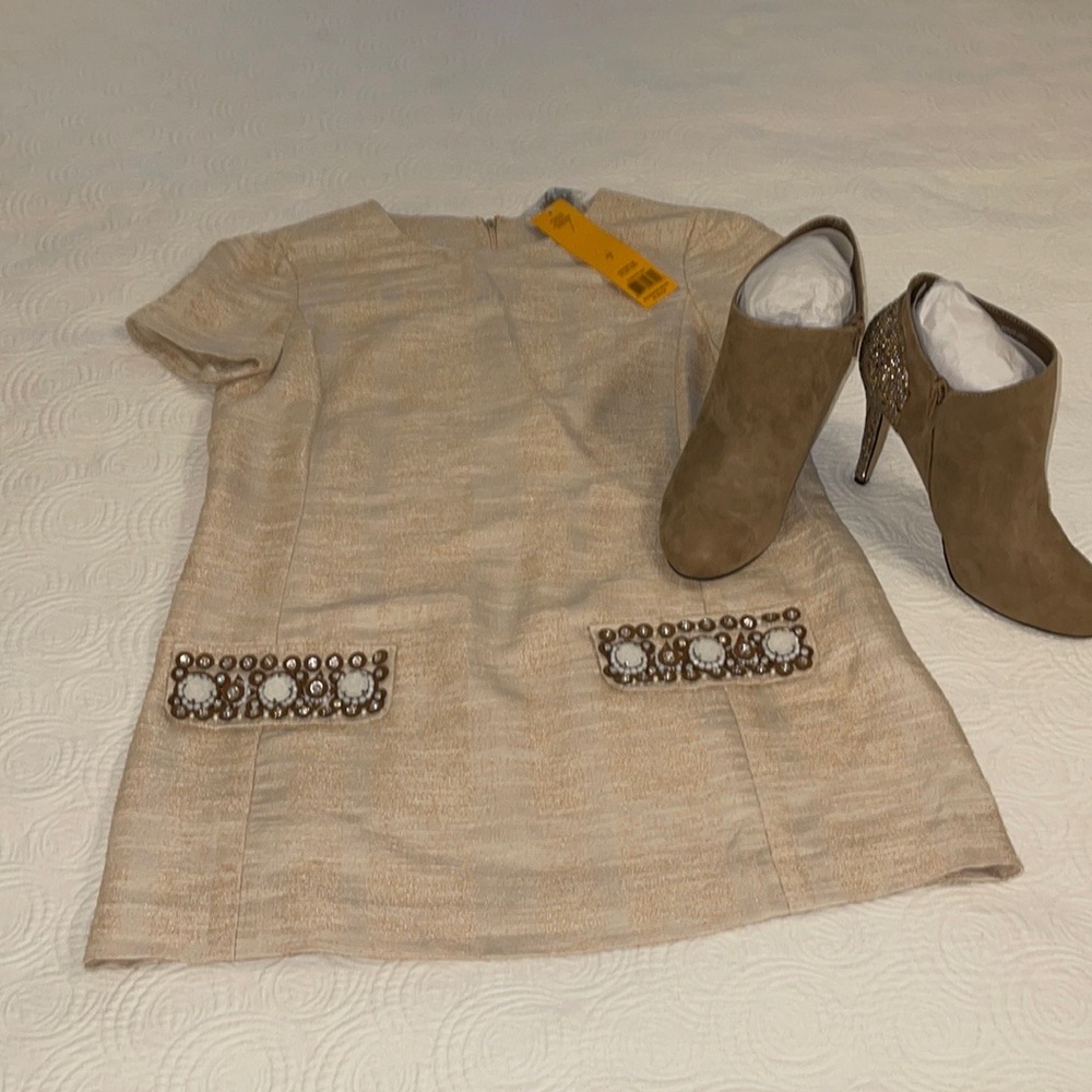 💥💥NWT’s Tory Burch Tunic. Size 8💥💥